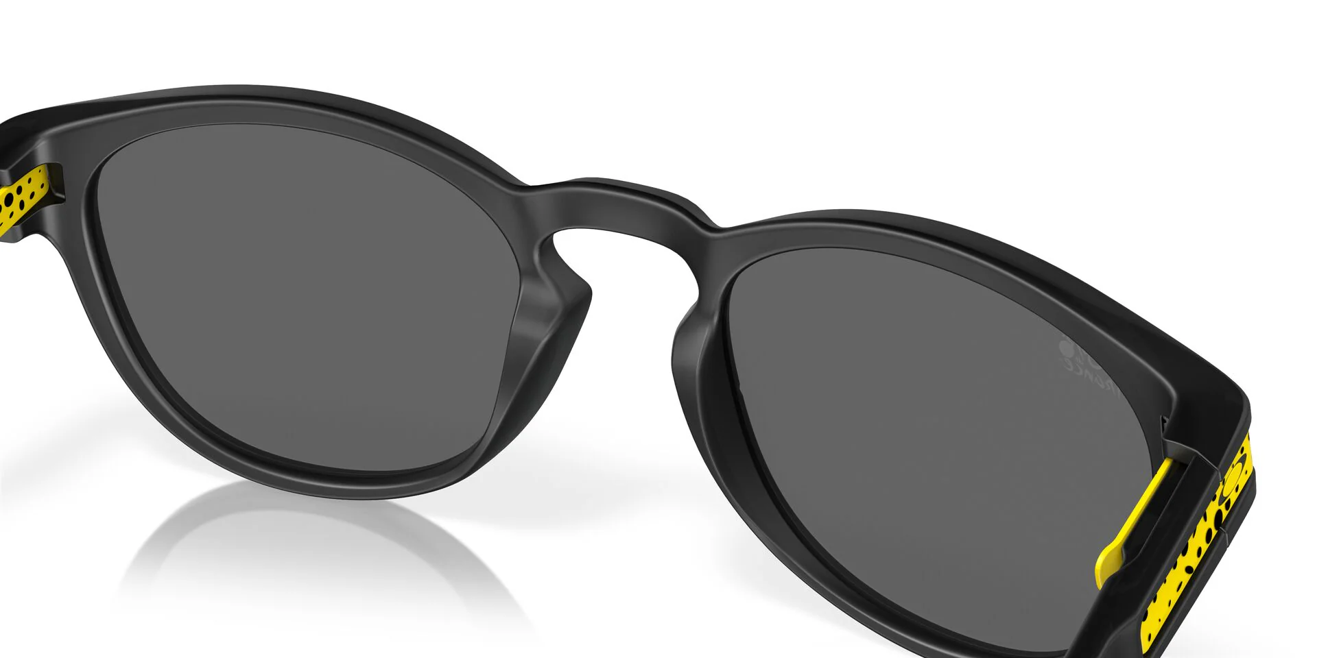 Oakley Latch OO9265 - Image 35
